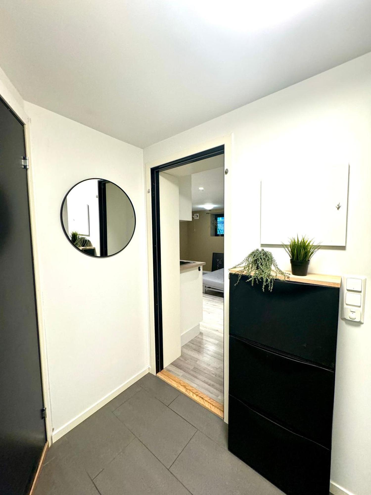 Aurora Polaris Apartment - 750M From Citycenter - Free Parking Тромсьо Екстериор снимка