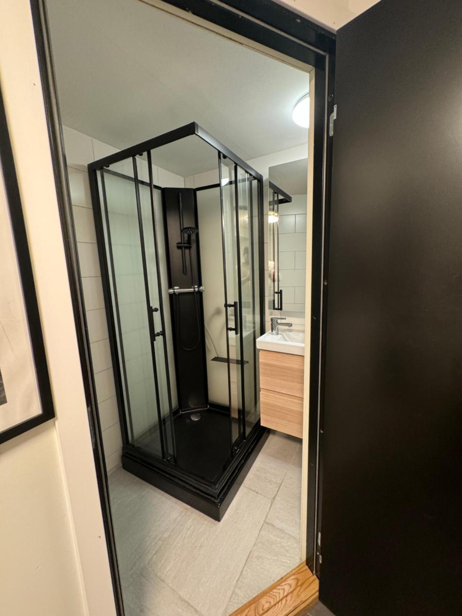 Aurora Polaris Apartment - 750M From Citycenter - Free Parking Тромсьо Екстериор снимка
