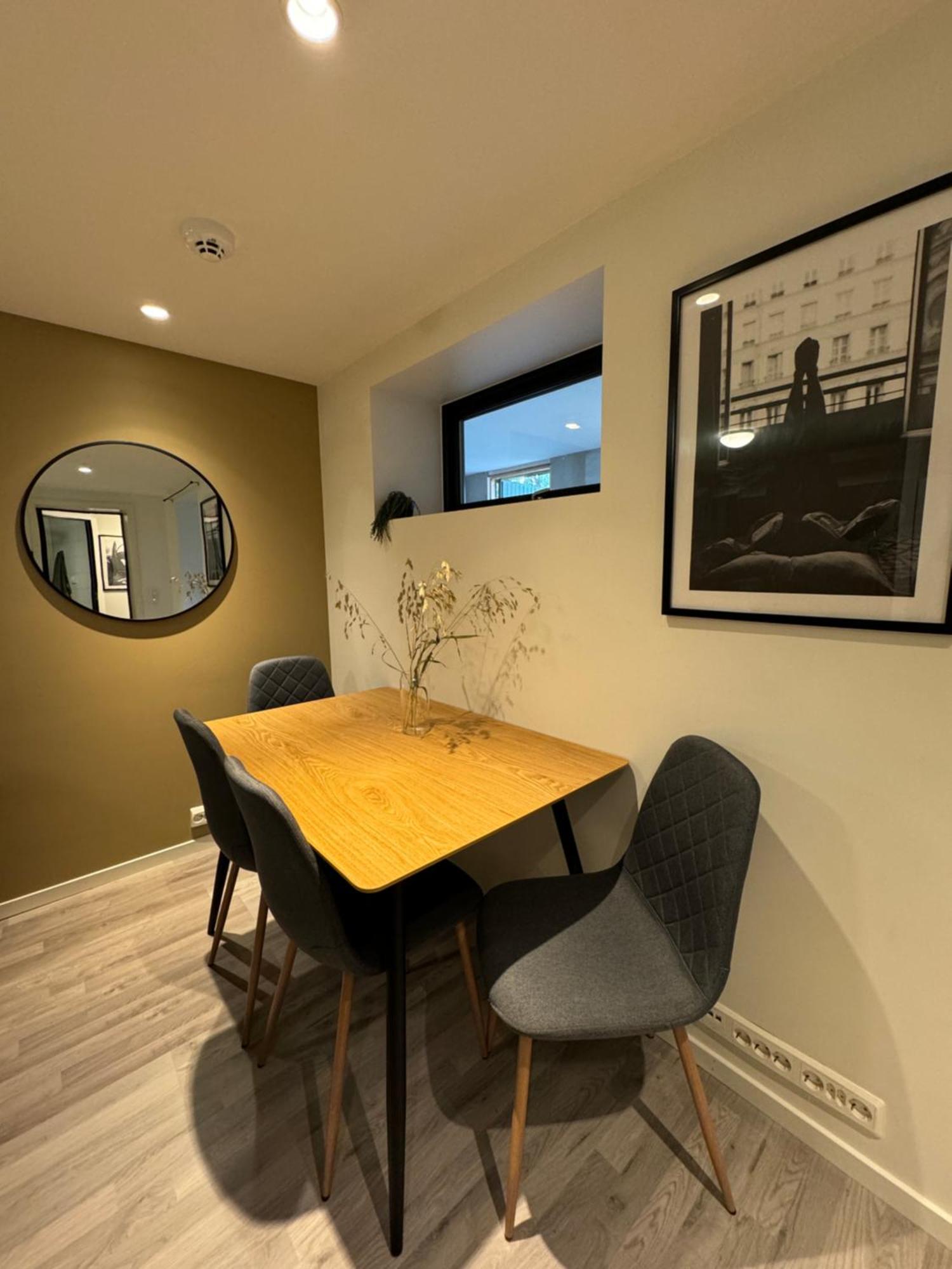 Aurora Polaris Apartment - 750M From Citycenter - Free Parking Тромсьо Екстериор снимка