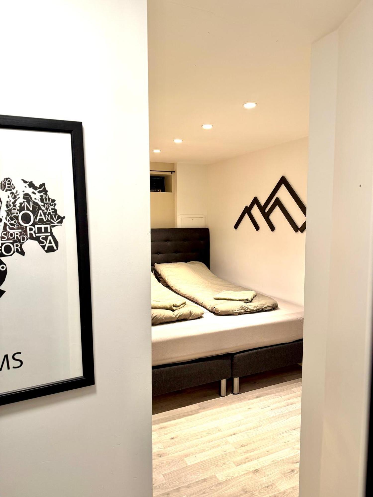 Aurora Polaris Apartment - 750M From Citycenter - Free Parking Тромсьо Екстериор снимка